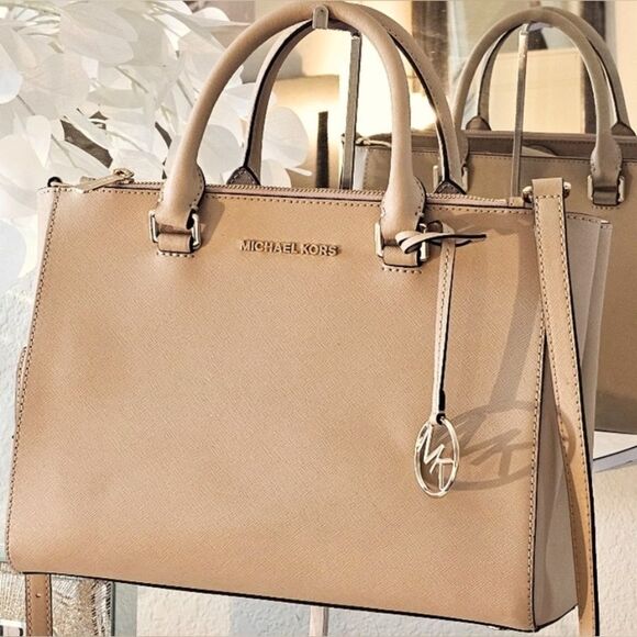 Michael Kors Tan Natural Saffiano Leather Handbag shoulder bag - Picture 1 of 10
